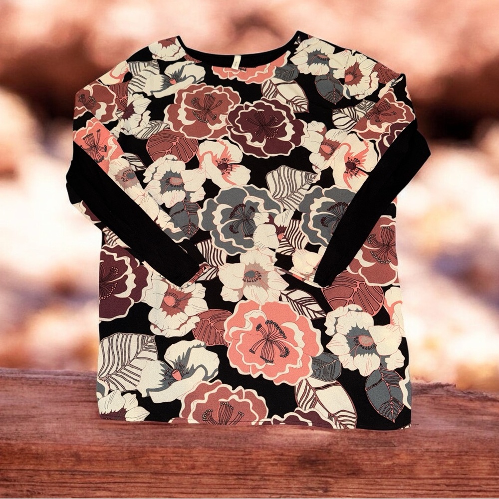 Women’s Long Sleeve Floral Tunic Top (XL)